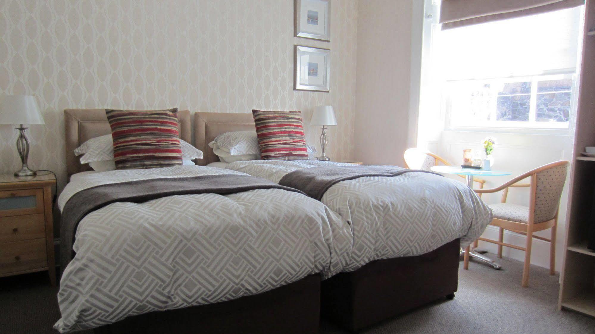 Gasthuis Kew House 5*